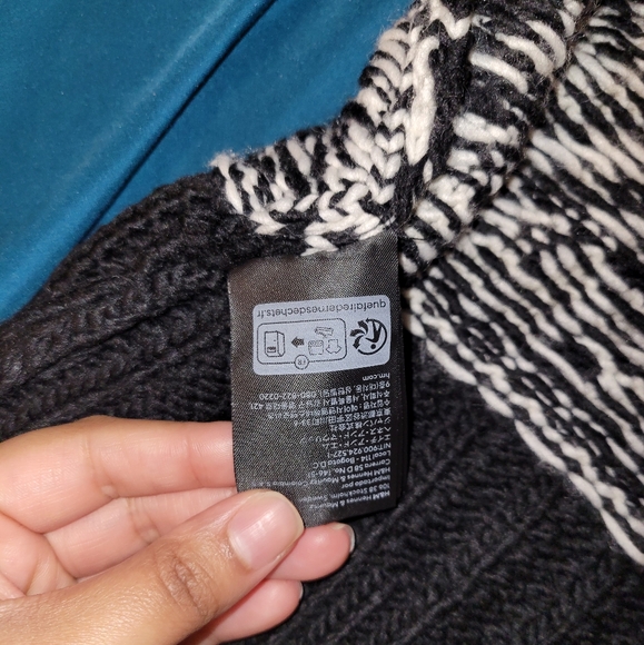 H&M fringe sweater - Picture 3 of 5